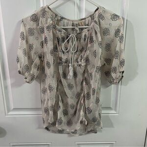 Mudd Cream, Black, peach paisley Blouse women’s S